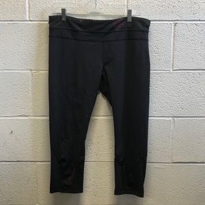 lululemon athletica Pants - Lululemon black run inspire crops sz 12 61988 lululemon athletica Pants - Lululemon black run inspire crops sz 12 61988